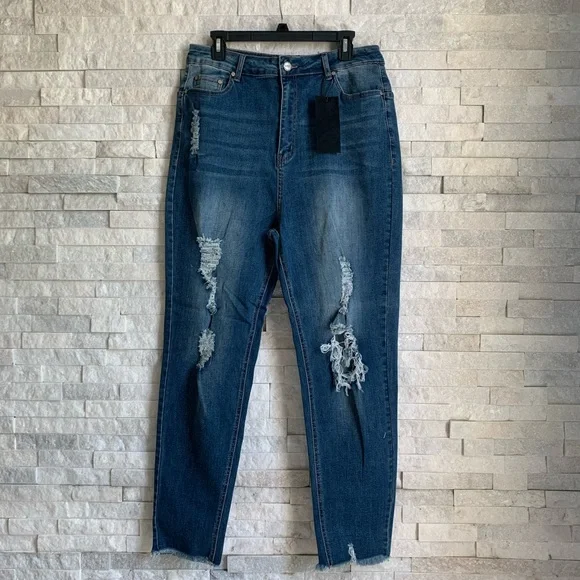 Plus Size Distressed High Rise Jeans - Picture 3 of 5